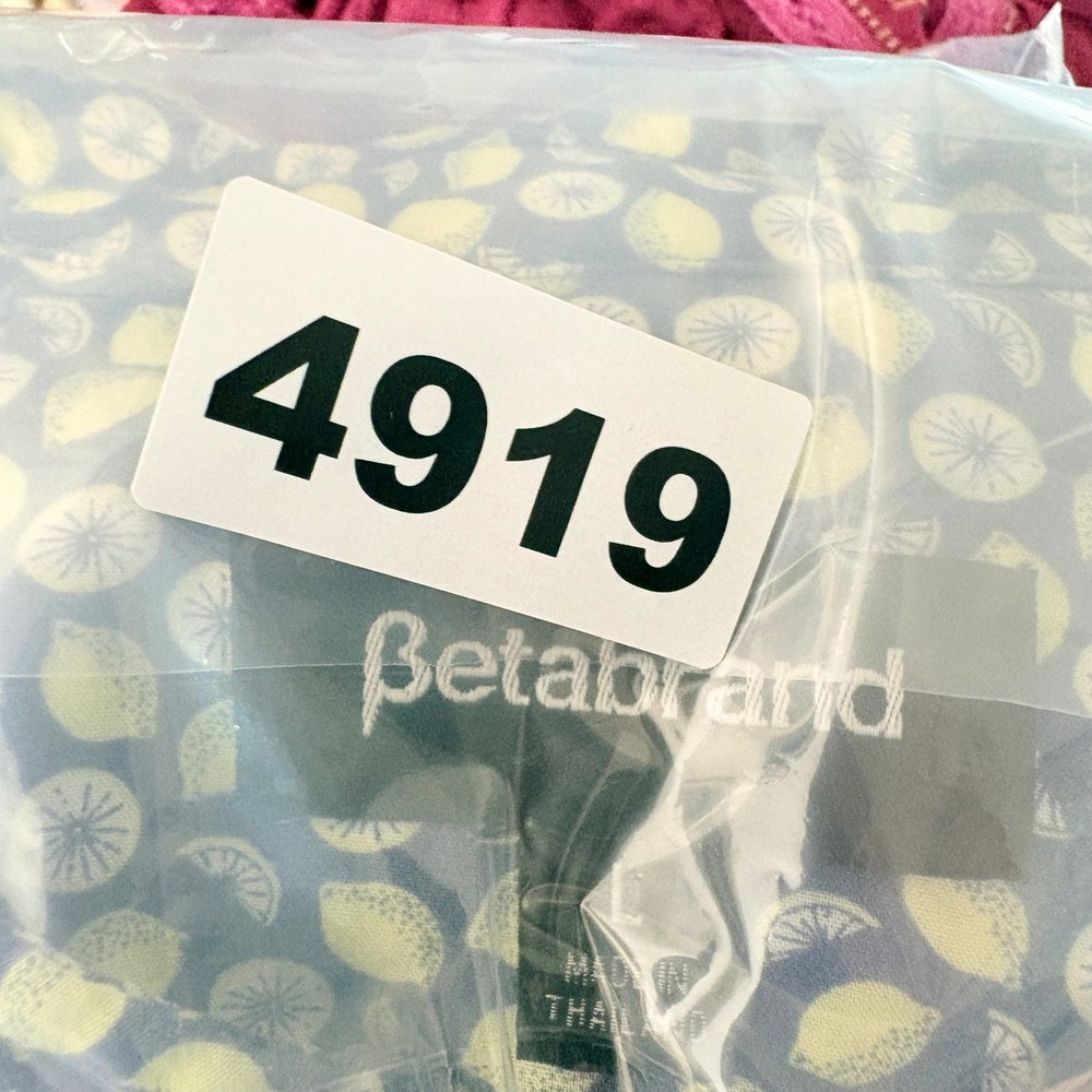 Betabrand Womens Blue Lemon Print Rayon Long Sleeve Blouse Size‎ L Fruit Print - Picture 8 of 9